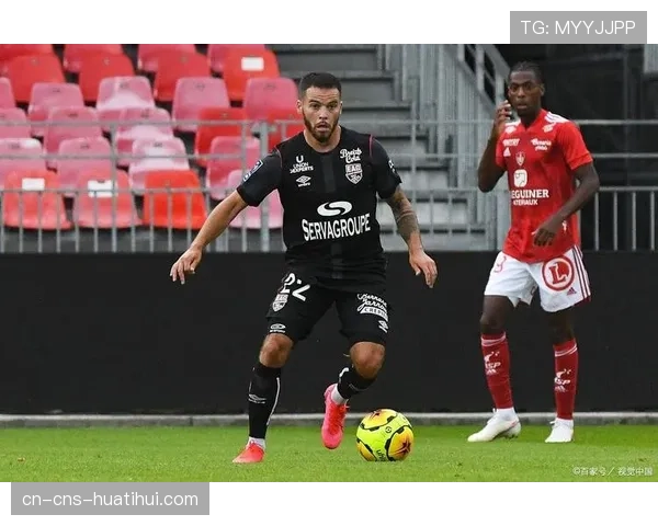 布雷斯特客场挑战图卢兹,长途旅行对球队备战状态的影响评估 布雷斯特客场挑战图卢兹,长途旅行对球队备战状态的影响评估